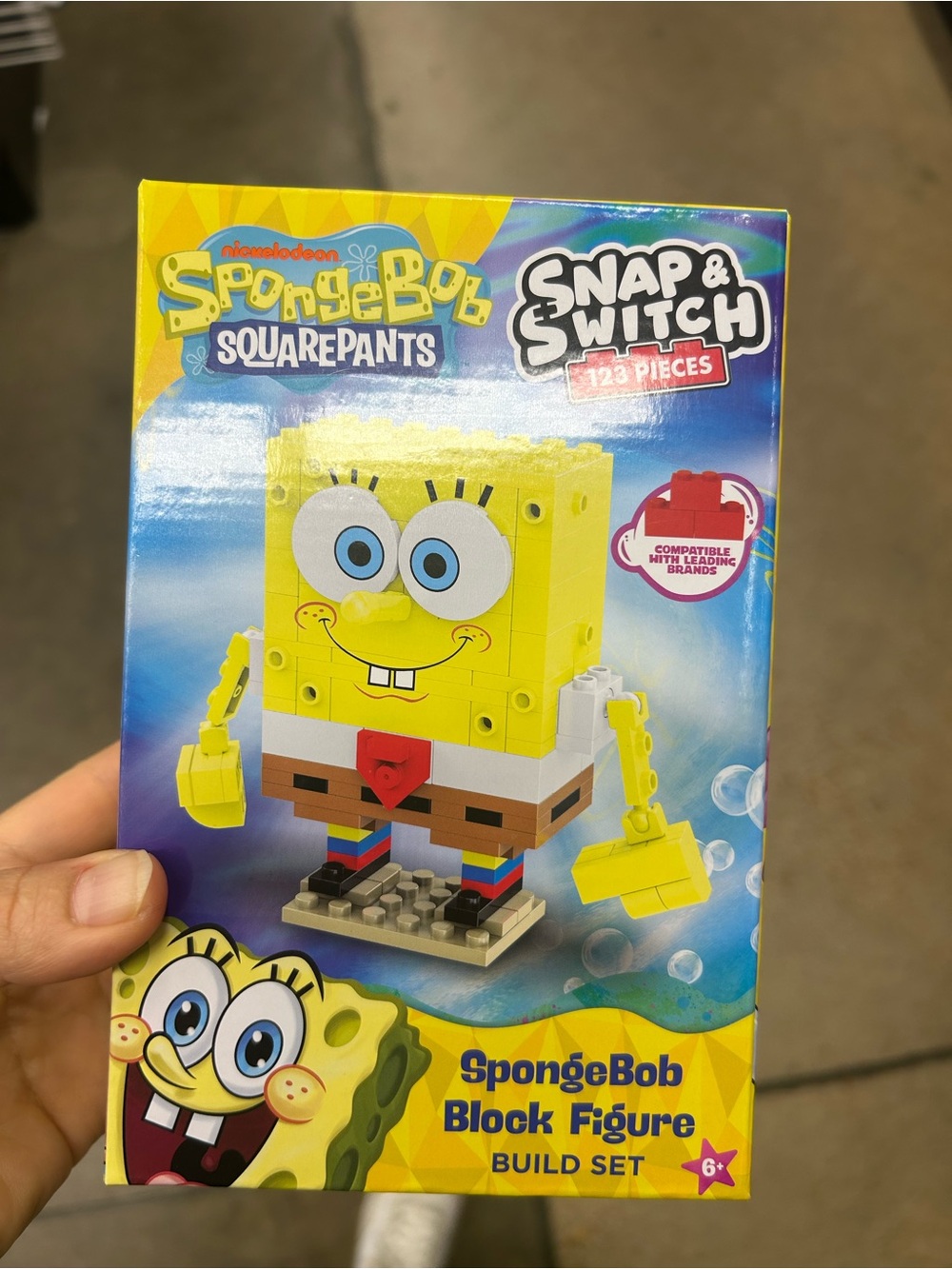 NWT SpongeBob SquarePants Snap & Switch 123 pcs Block Figure